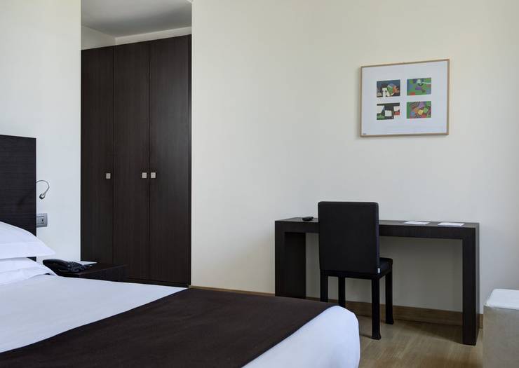 Superior double room Hotel Tiferno Città di Castello, Umbria Superior double room Hotel Tiferno Città di Castello, Umbria