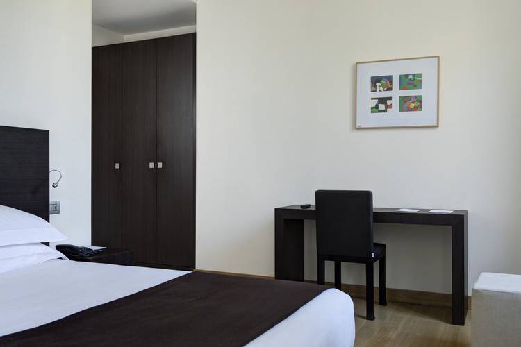 Superior double room hotel tiferno città di castello, umbria Superior double room hotel tiferno città di castello, umbria